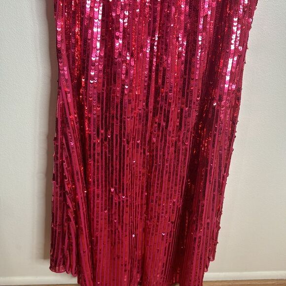Mac Duggal SPAGHETTI STRAP V-NECK SLIP GOWN in lipstick sequins dress size 6 - Picture 11 of 13
